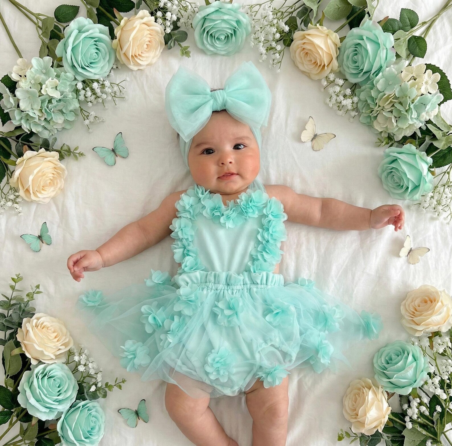 SELENA - MINT PLAYSUIT